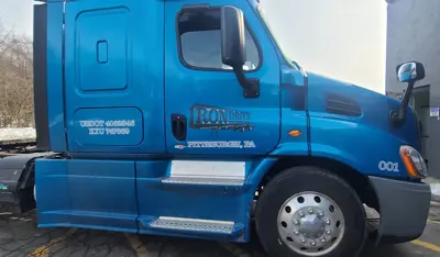Vehicle Graphics & Wraps Photo